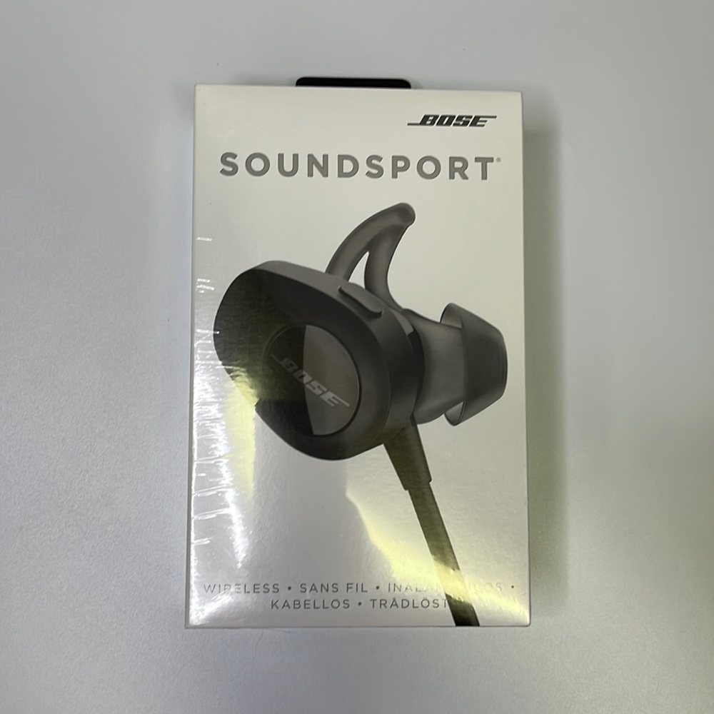 Bose Soundsport Wireless Bluetooth Headphone UNOPENED NWT